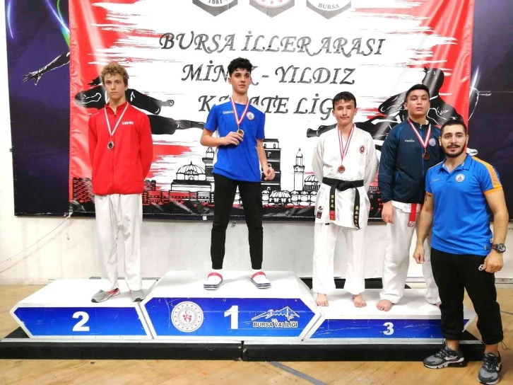 Eskişehirli sporcular Bursa’dan 12 madalya ile döndü
