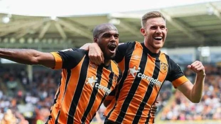 Estupinan hat-trick yaptı, Hull City kazandı