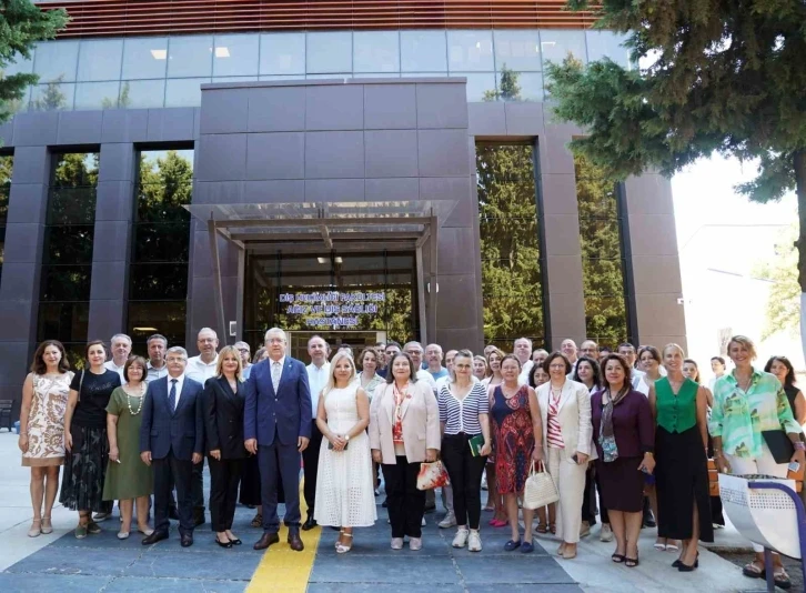 EÜ Diş Hekimliği Fakültesinde yeni ve modern, engelsiz ameliyathane hizmete açıldı
