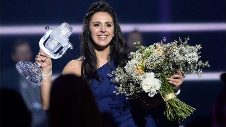 Eurovision birincisi Jamala arananlar listesinde