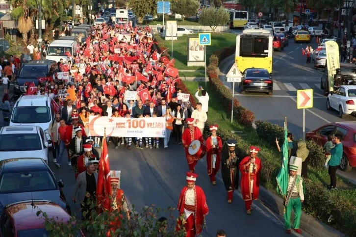 Eyüpsultan’ın dört bir yanında Cumhuriyetin 100’üncü yılı coşkusu
