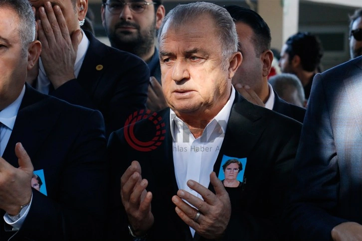 Fatih Terim’in annesi Nuriye Terim son yolculuğuna uğurlandı