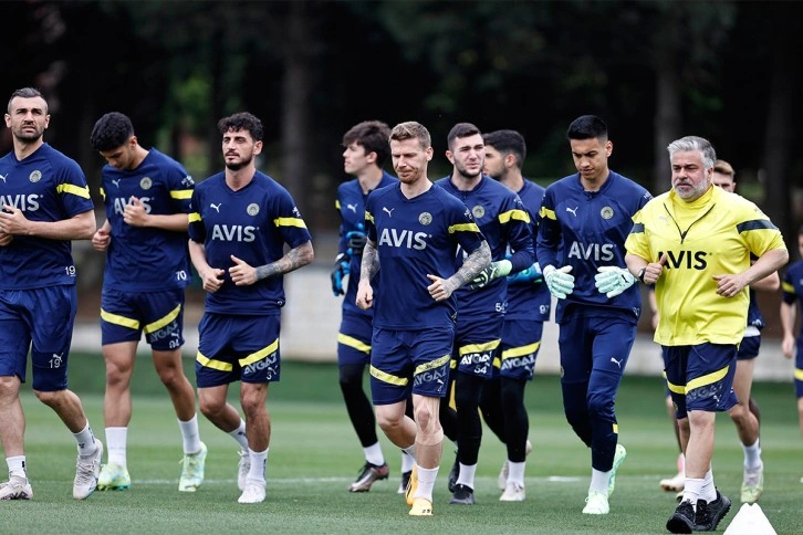 Fenerbahçe, Başakşehir maçı hazırlıklarına devam etti