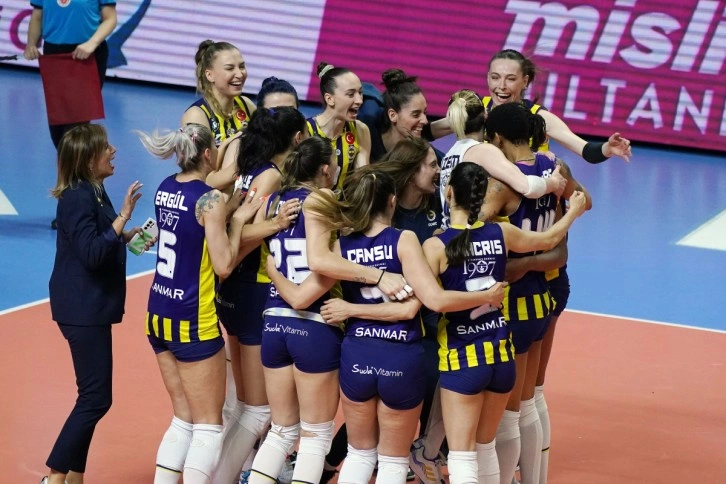 Fenerbahçe Kadın Voleybol Takımı şampiyon oldu