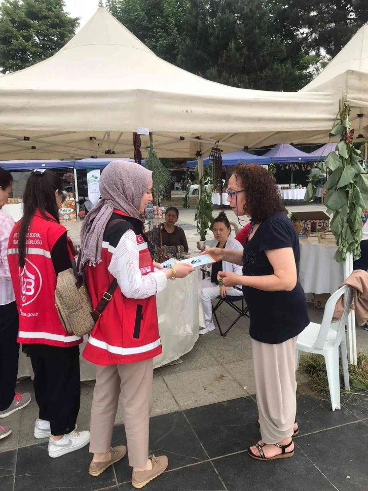 Festival katılımcılarına Şiddet Önleme ve İzleme Merkezi’nin hizmetleri anlatıldı
