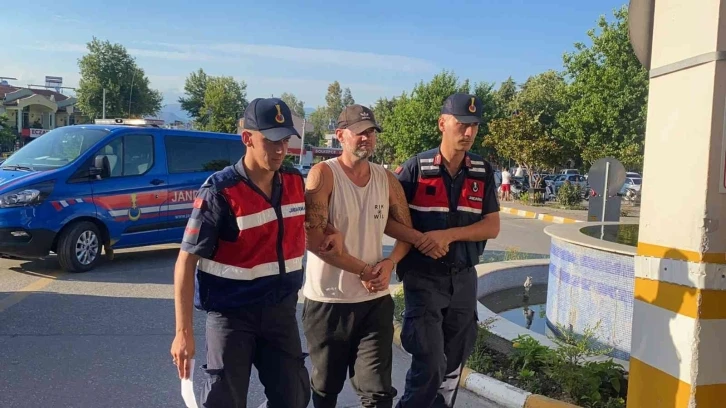 Fethiye’de uyuşturucu operasyonunda yakalanan ABD’li tutuklandı
