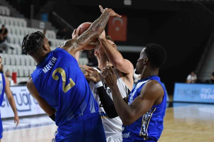 FIBA Avrupa Kupası Eleme Turu: Porto: 100 - Nevezis: 84
