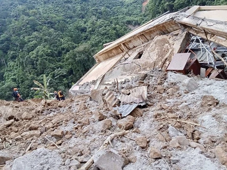 Filipinler’deki toprak kaymasında can kaybı 37’ye yükseldi
