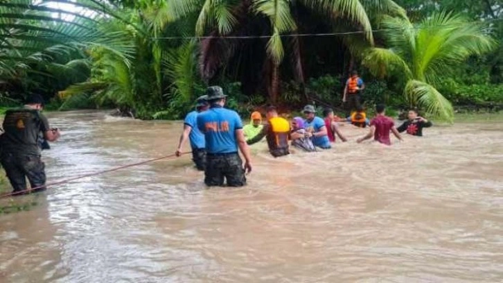 Filipinler felaketi yaşıyor: 42 ölü