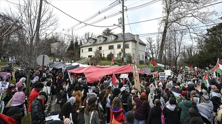 Filistin Protestoları İsrail Büyükelçiliği Önünde Devam Ediyor