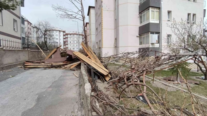 Fırtına Kayseri’yi vurdu
