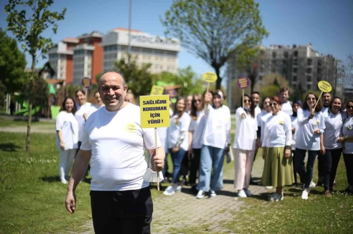 Fiziksel aktivitenin faydalarına dikkat çekmek için yürüdüler
