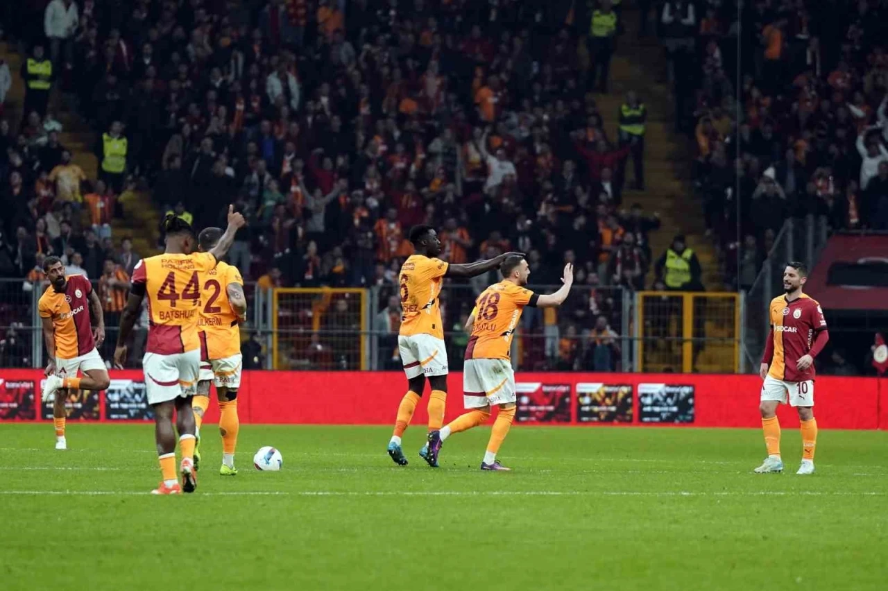 Galatasaray kupaya 1 puanla başladı
