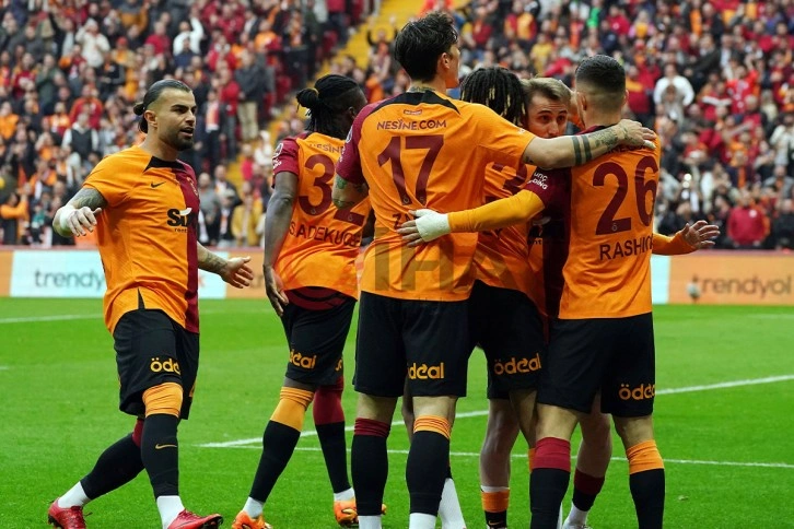 Galatasaray ligde evindeki yenilmezliğini 14 maça çıkardı