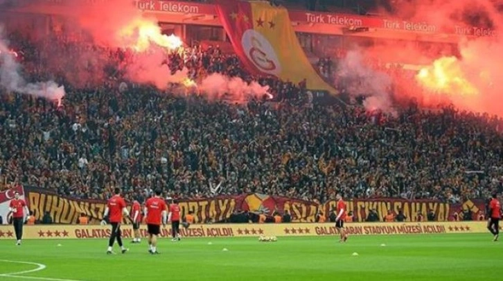 Galatasaray'dan dev paket, Barcelona maçı da içinde! Fiyatı gören taraftarlar stadyuma akın ede