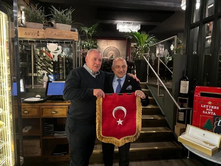 Galler - Türkiye resmi maç yemeği düzenlendi
