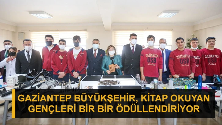 Gaziantep Büyükşehir, kitap okuyan gençleri bir bir ödüllendiriyor