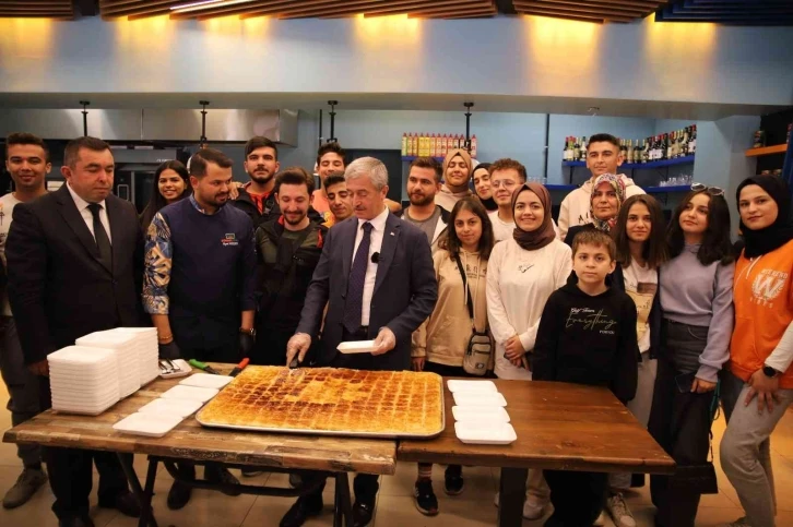 Gaziantep’in kalbinde lezzet festivali düzenlendi
