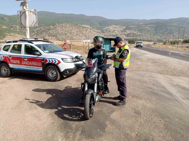 Gaziantep’te 10 motosiklet sürücüsüne 60 bin 941 TL ceza
