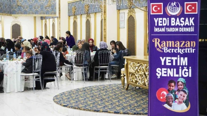 Gaziantep’te yetimler gönül sofrasında buluştu
