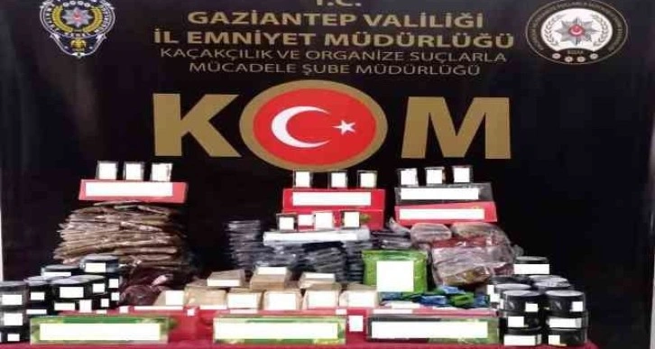 Gaziantep’te 134 kilogram kaçak nargile tütünü ele geçirildi