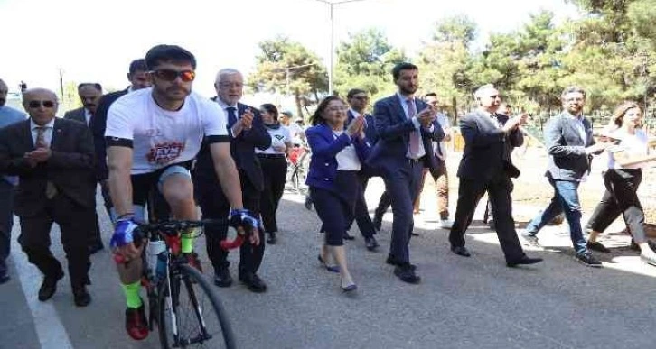 Gaziantep’te ’’Elele’’ projesinde gençlik festivali