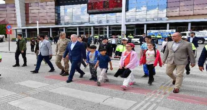 Gaziantep’te "Yayalar için 5 adımda güvenli trafik" etkinliği düzenlendi