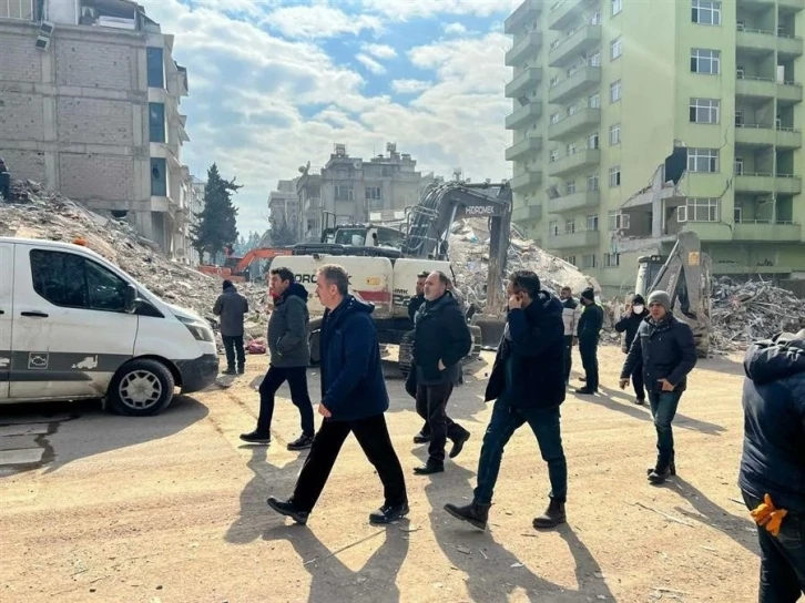 Gaziosmanpaşa deprem bölgesi için tek yürek
