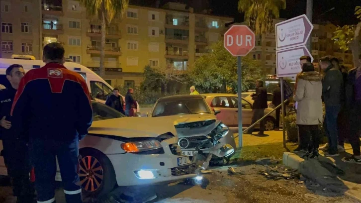 Gazipaşa’da 5 aracın karıştığı zincirleme trafik kazası: 1 yaralı
