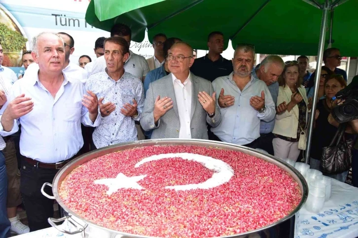 Geleneksel aşure günleri Karaköy’de başladı
