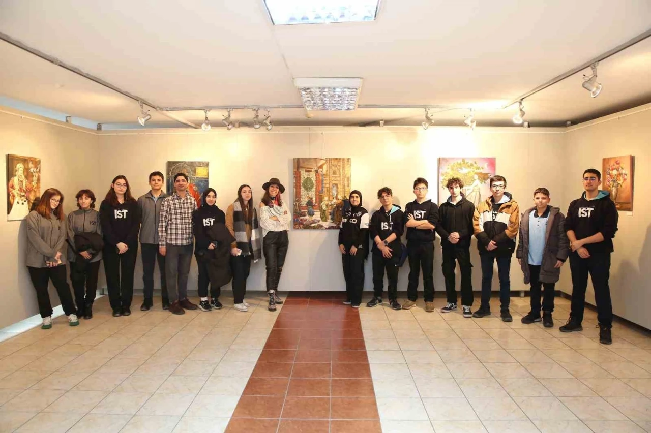 “Gelenekten geleceğe” sergisi Atakent Sanat Galerisi’nde
