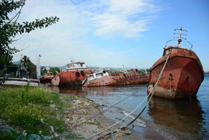 Gemi mezarlığı
