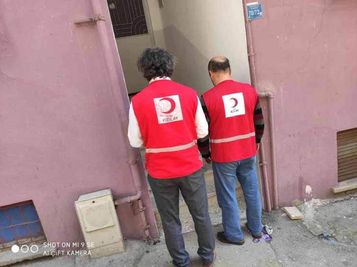 Gemlik Kızılay ramazan ayında ihtiyaç sahiplerinin yanındaydı
