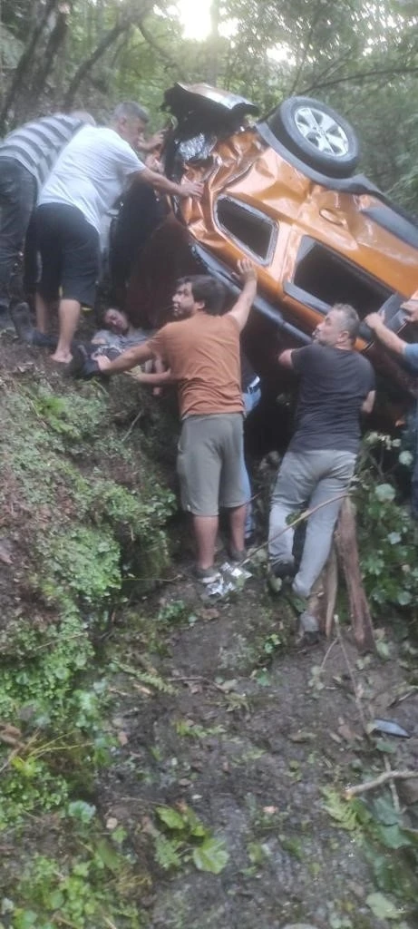 Giresun’da trafik kazası: 1 ölü, 4 yaralı
