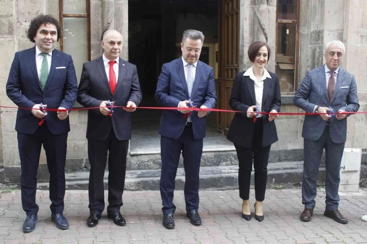 Giresun Kent Kültürü ve Basın Tarihi sergisi ziyarete açıldı
