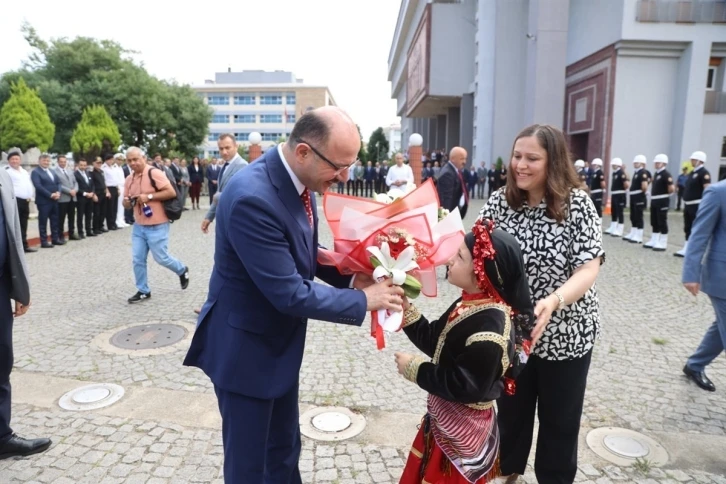 Giresun Valisi Mehmet Fatih Serdengeçti görevine başladı
