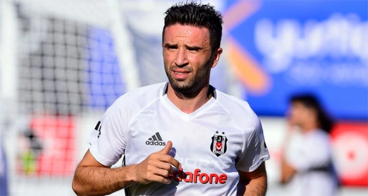 Gökhan Gönül futbolculuk kariyerini sonlandırdı