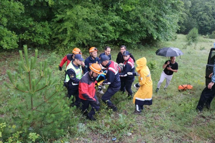 Gölcük Tabiat Parkı yolunda kaza: 5 yaralı
