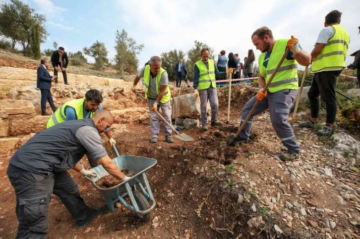 Gölyazı’da 2500 yıllık tarih gün yüzüne çıkıyor
