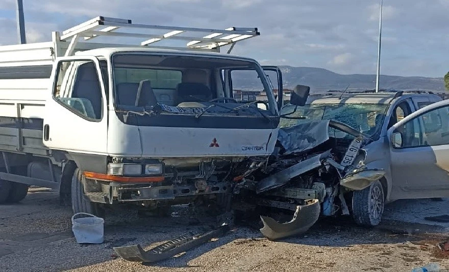 Gönen-Manyas çevre yolunda trafik kazası: 1 kişi yaralandı
