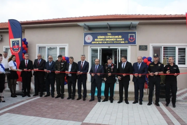 Gönen ve Erdek’te yeni Jandarma Karakol Komutanlığı binaları açıldı
