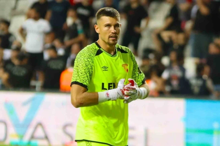 Göztepe’de Mateusz Lis, 3 maçta kalesini gole kapadı
