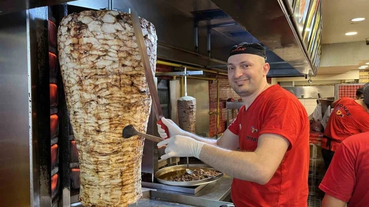 Günlük ve taze ürün kullanımında sektördeki diğer firmalara örnek oluyorlar
