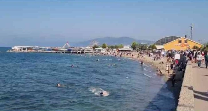 Günübirlikçiler Mudanya’da denize akın etti