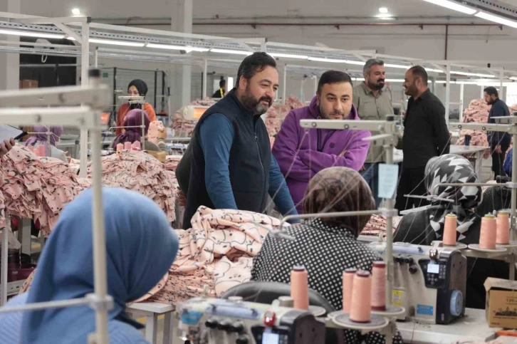 Gürbüz, "Tekstil fabrikamız 50 bin ürün ihracatı için sipariş aldı"
