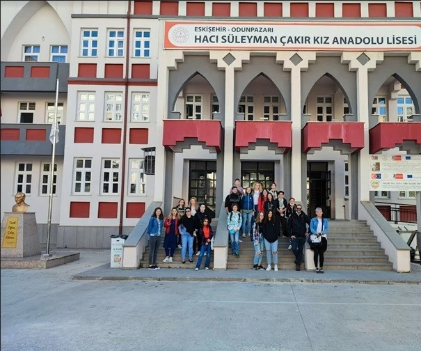 Hacı Süleyman Çakır Kız Anadolu Lisesi’nden ‘Erasmus+ KA229 Projesi’
