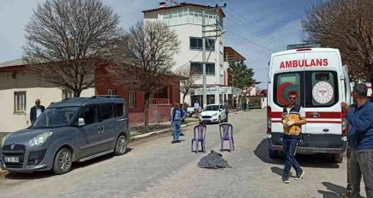 Hafriyat kamyonunun altında kalan yaşlı adam hayatını kaybetti