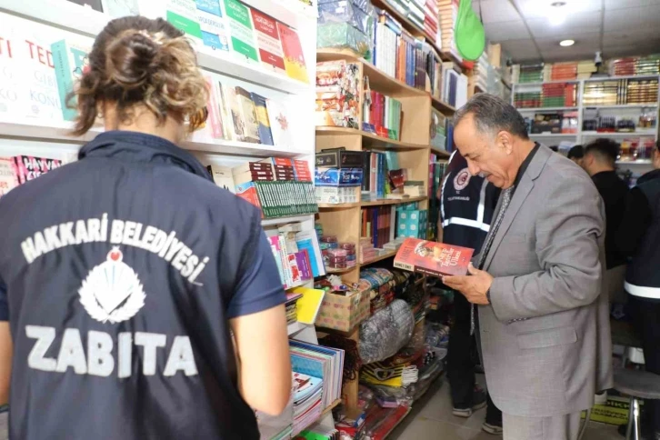 Hakkari’de okul malzemeleri satışı yapan işletmeler denetlendi
