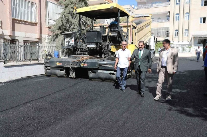 Haliliye yol yapım çalışmaları devam ediyor
