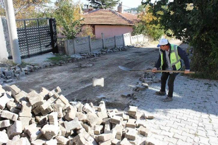 Hamidiye Mahallesi’ne kilit parke taşı
